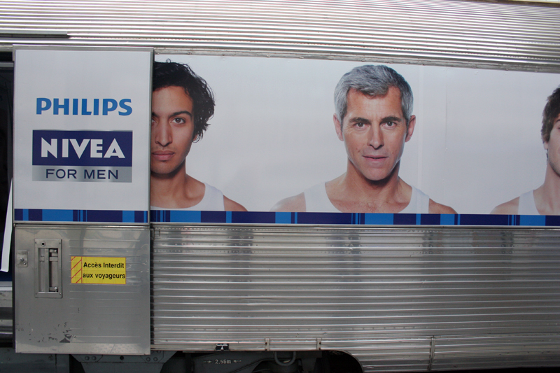 Train Nivea à l'occasion des 100 ans de la marque