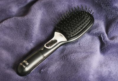 Une brosse qui rend vos cheveux brillants !